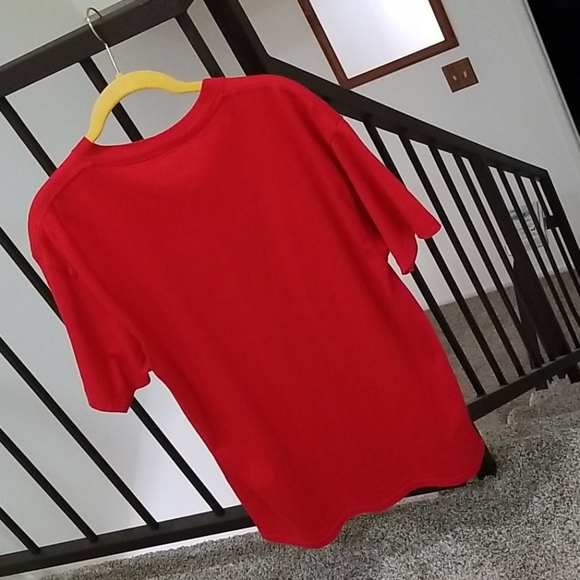 Peanuts Holiday T-Shirt - Picture 7 of 8